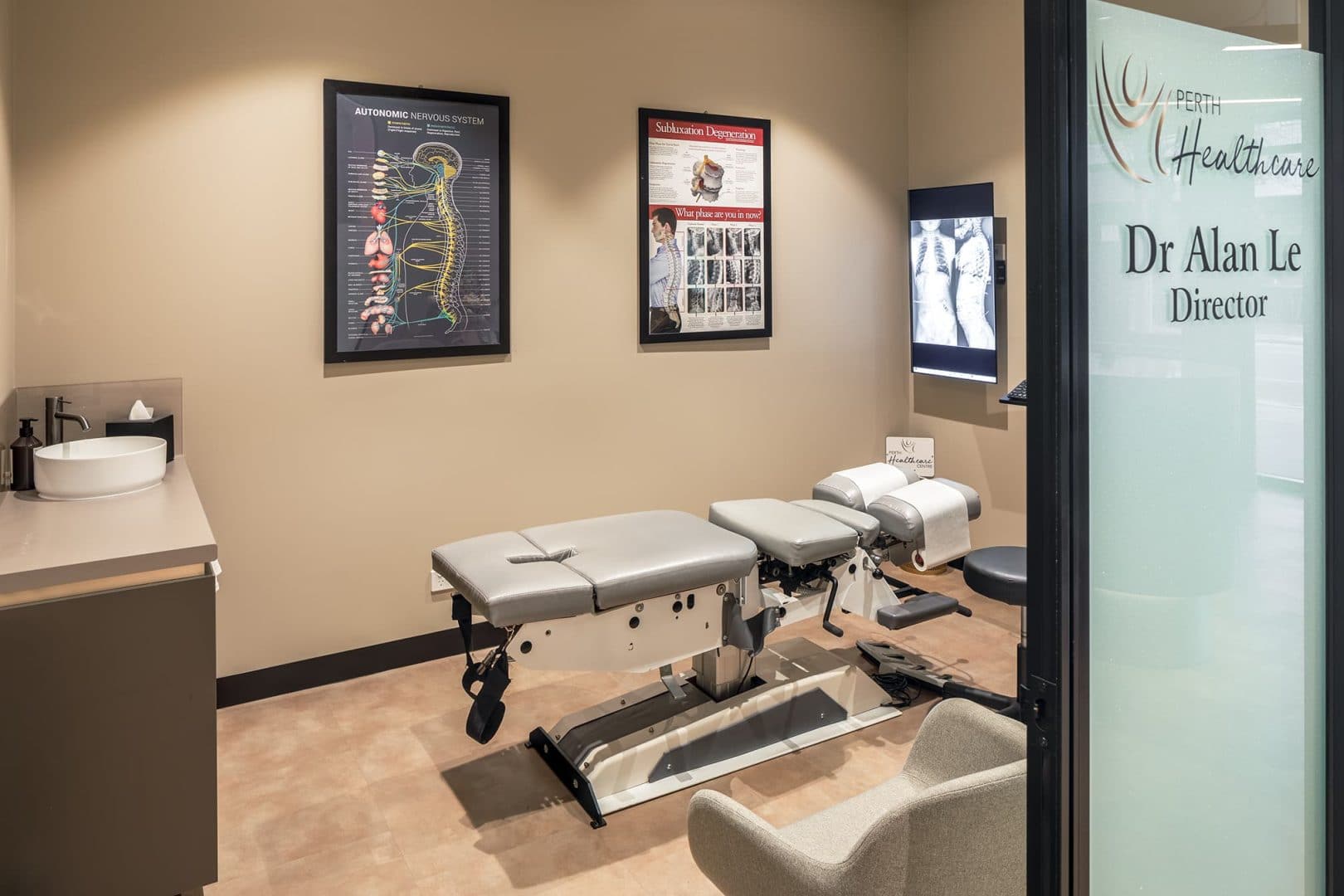 PERTHHEALTHCARE_010_small-0x1080-c-default